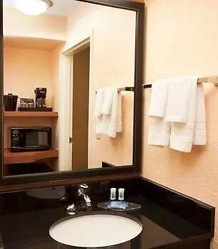 Fairfield By Marriott & Fossil Creek 3*