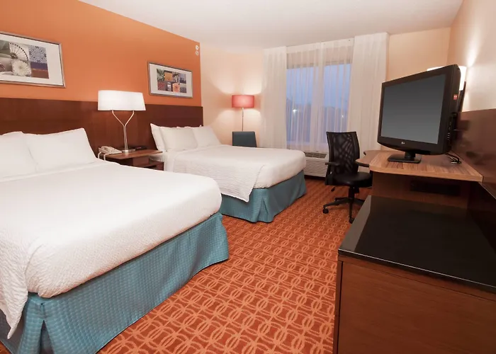 Hotel Fairfield By Marriott & Fossil Creek