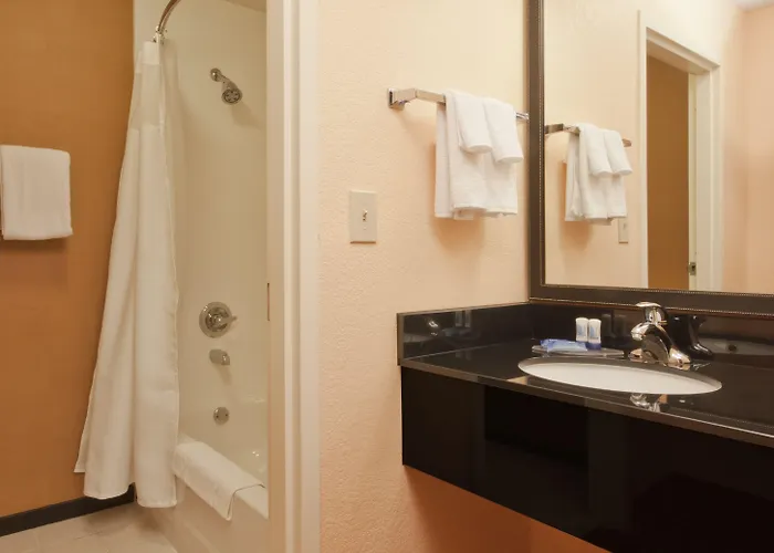 Fairfield By Marriott & Fossil Creek