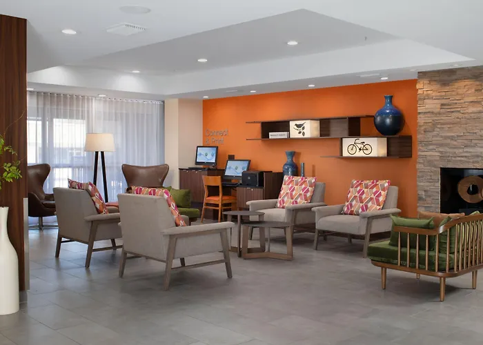 Fairfield By Marriott & Fossil Creek Hotel 3*