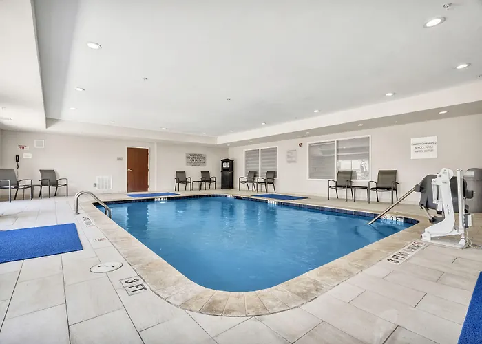 Hotel Fairfield By Marriott & Fossil Creek