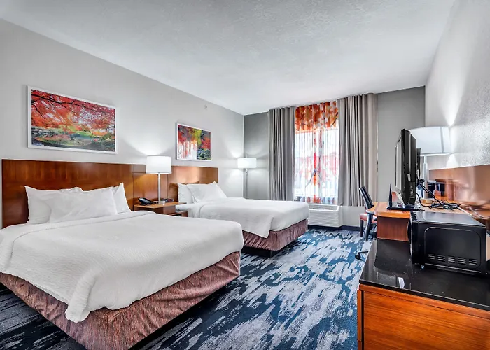 Hotel Fairfield By Marriott & Fossil Creek 3*