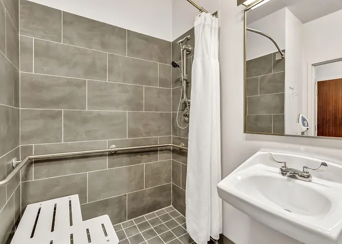 Fairfield By Marriott & Fossil Creek Hotel 3*