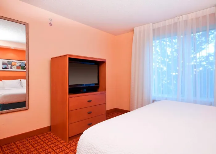 Hotel Fairfield By Marriott & Fossil Creek