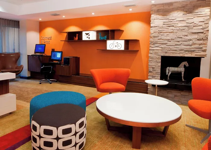 Fairfield By Marriott & Fossil Creek Hotel 3*